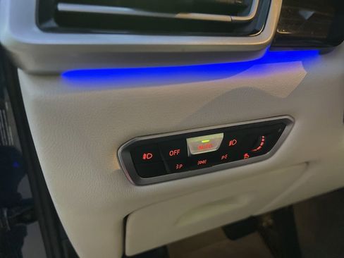 Used 2020 BMW X5 sDrive40i w/ Luxury Seating Package RWD image 74