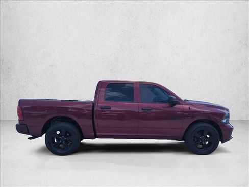 Used 2018 RAM 1500 Express w/ Express Value Package RWD image 4