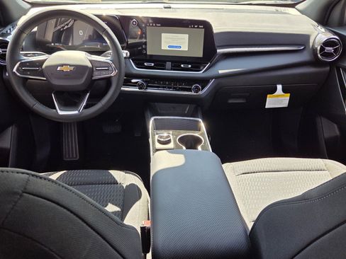 New 2026 Chevrolet Equinox LT FWD image 19