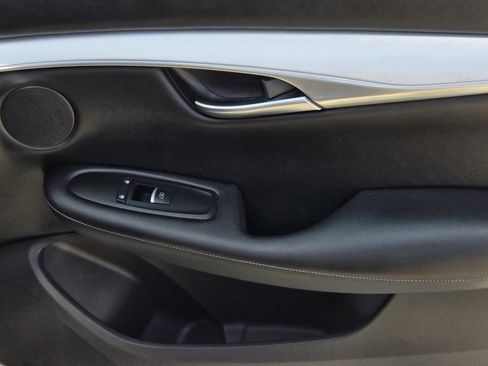 Used 2021 INFINITI QX50 Luxe FWD image 8