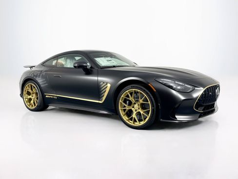 Used 2026 Mercedes-Benz AMG GT 63 image 3