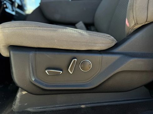 Used 2018 Ford F150 XLT w/ Equipment Group 302A Luxury image 14