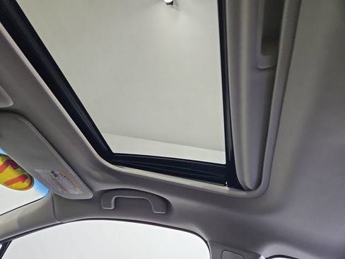 Used 2017 Subaru Legacy 2.5i Limited image 21