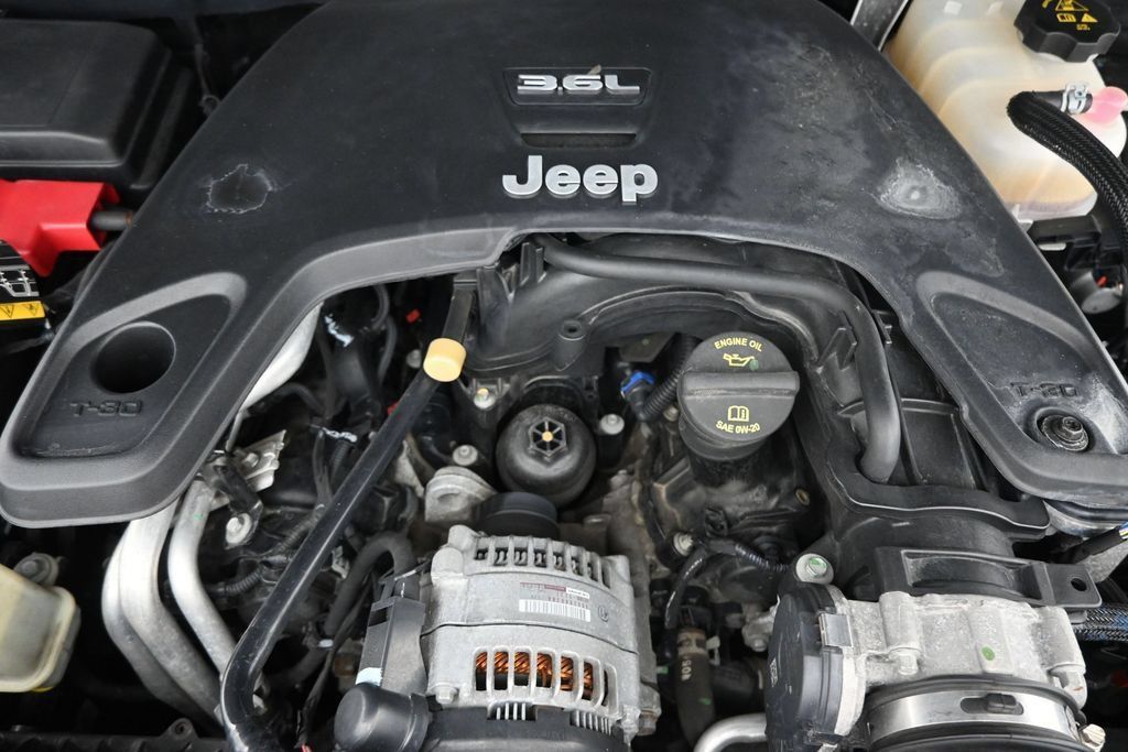 Used 2020 Jeep Gladiator Rubicon AWD/4WD image 42