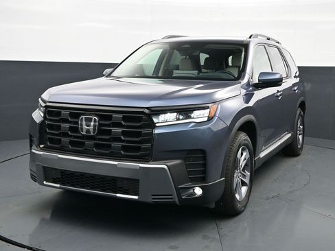 Used 2026 Honda Pilot EX-L image 3