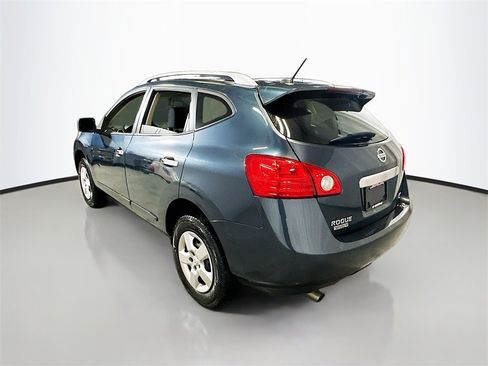 Used 2015 Nissan Rogue S w/ Convenience Package image 6