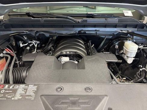 Used 2018 Chevrolet Silverado 1500 LT w/ All Star Edition image 26