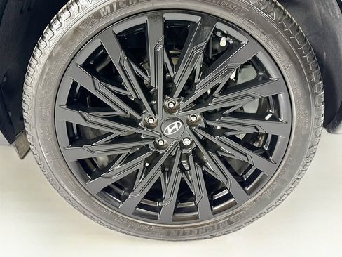 Used 2024 Hyundai Santa Fe Calligraphy FWD image 32