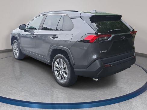 Used 2024 Toyota RAV4 XLE Premium FWD image 7