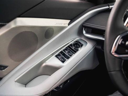 New 2025 Chevrolet Corvette Stingray image 53