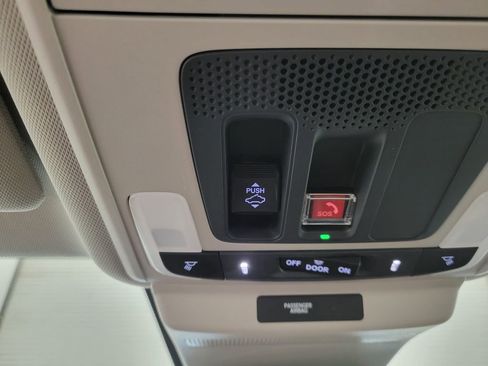 Used 2024 Honda Accord EX image 9