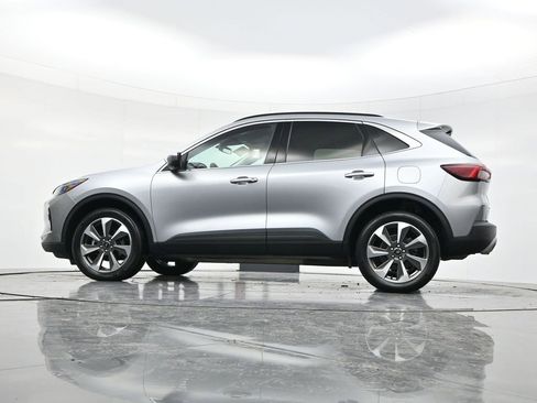 Certified 2023 Ford Escape Platinum image 53
