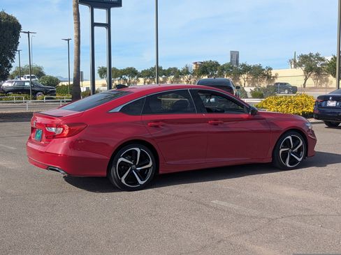 Used 2021 Honda Accord Sport image 6