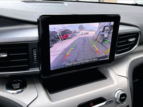 Used 2023 Ford Explorer XLT w/ Equipment Group 202A image 31