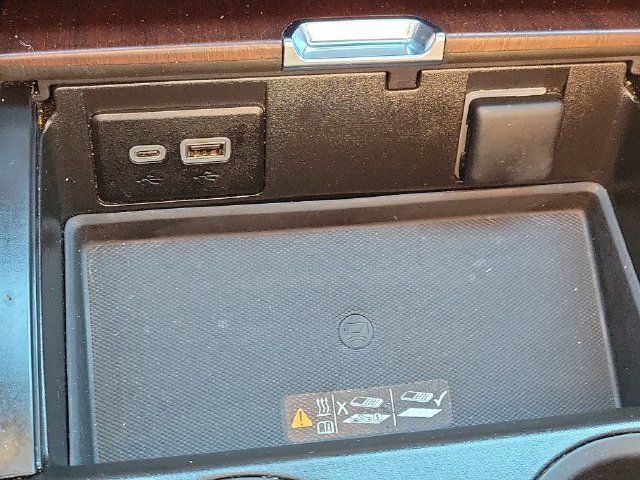 Certified 2024 GMC Yukon Denali Ultimate AWD/4WD image 20