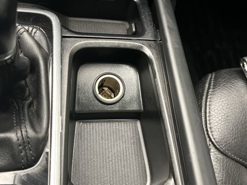 Used 2019 Volvo XC90 T5 Momentum w/ Advanced Package image 25