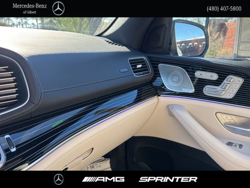 New 2026 Mercedes-Benz GLS 580 4MATIC image 23