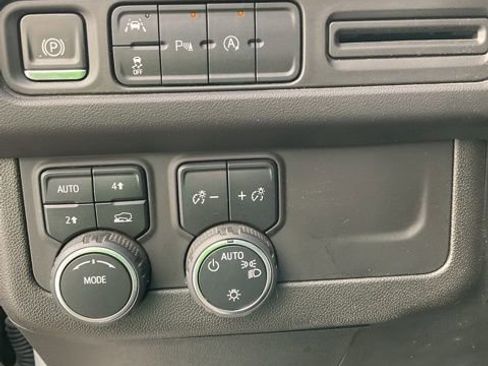 Used 2023 Chevrolet Tahoe RST image 31