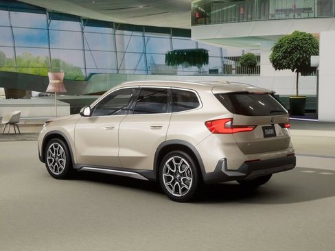 New 2026 BMW X1 xDrive28i w/ Technology Package image 2