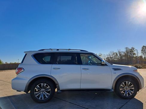 Used 2017 Nissan Armada SL w/ Technology Package image 4