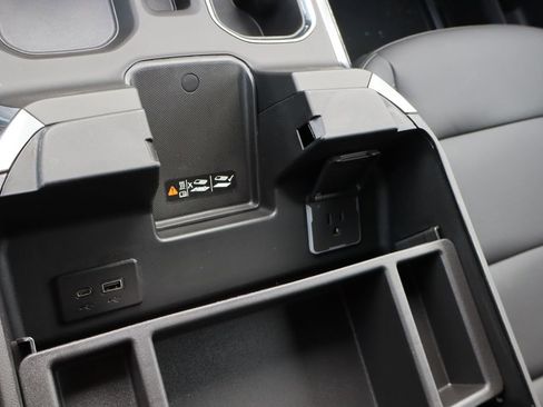 New 2026 Chevrolet Silverado 1500 LT Trail Boss w/ Convenience Package II AWD/4WD image 14