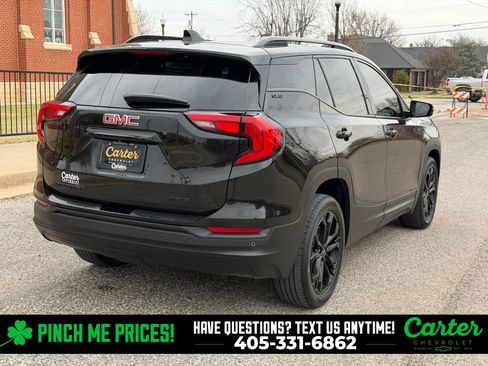 Used 2020 GMC Terrain SLE w/ Driver Convenience Package image 12