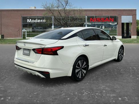 Used 2022 Nissan Altima 2.5 SL FWD image 4