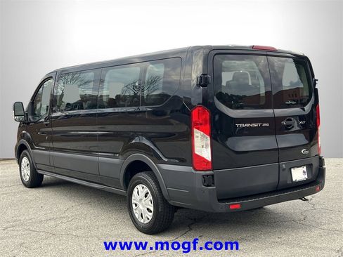 Used 2023 Ford Transit 350 XLT image 2