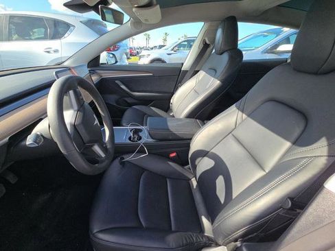 Used 2023 Tesla Model 3 Standard Range RWD image 3