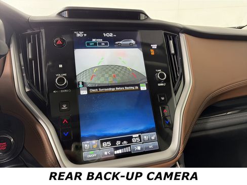 Used 2024 Subaru Outback Touring image 5