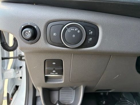 Certified 2025 Ford Transit 250 Low Roof w/ Exterior Upgrade Package RWD image 15