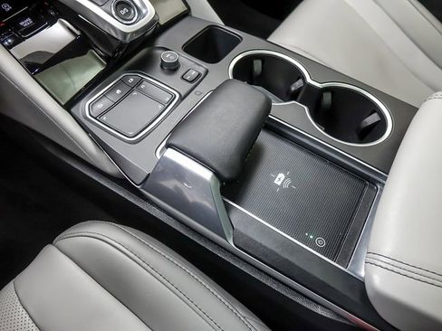 Used 2023 Acura MDX SH-AWD w/ Technology Package image 23