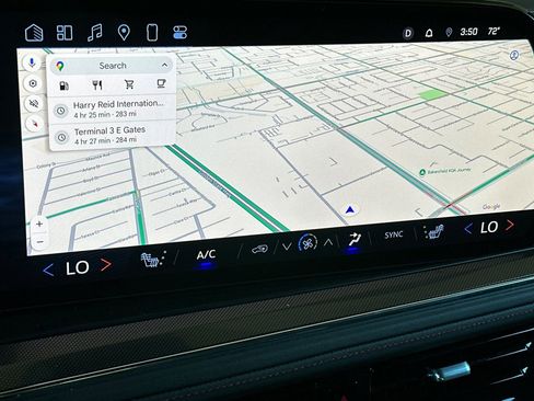 Certified 2025 Chevrolet Suburban RST image 21