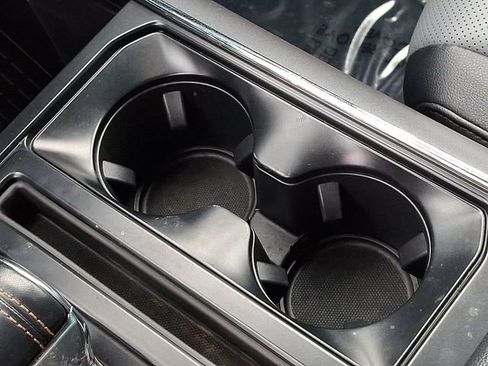 Used 2023 Ford F150 Lightning Lariat image 28