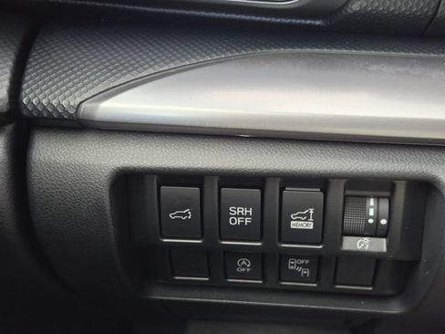 Certified 2022 Subaru Forester Premium AWD/4WD image 41