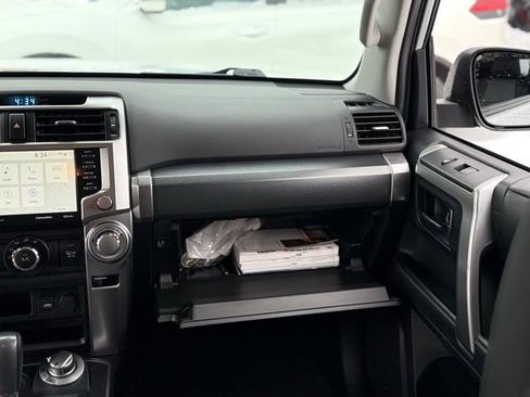 Used 2023 Toyota 4Runner SR5 Premium image 36