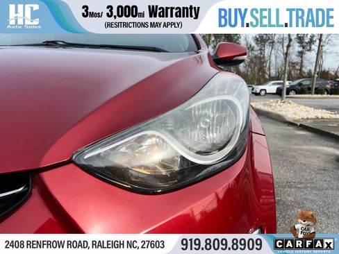 Used 2012 Hyundai Elantra Limited image 9