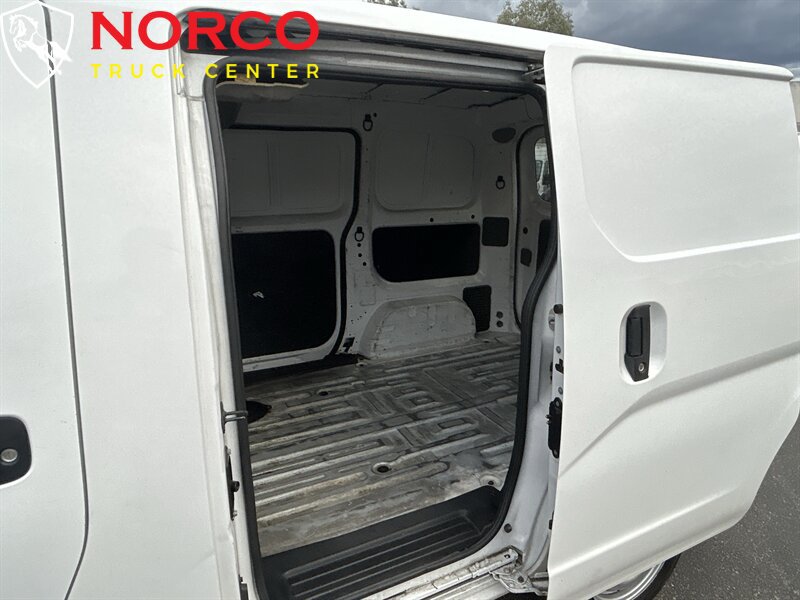 Used 2021 Nissan NV200 S w/ Back Door Glass Package FWD image 11