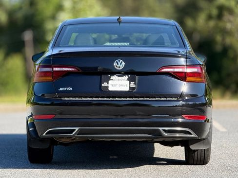 Used 2019 Volkswagen Jetta R-Line FWD image 6