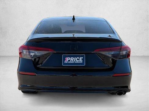 Used 2022 Honda Civic Sport image 6