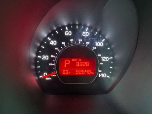 Used 2015 Kia Soul FWD image 12