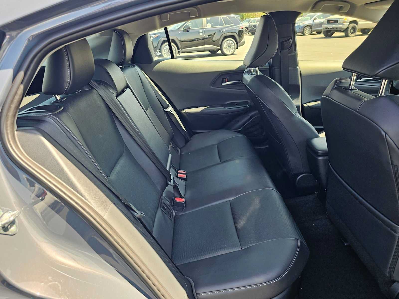 Certified 2026 Toyota Prius XLE FWD image 12