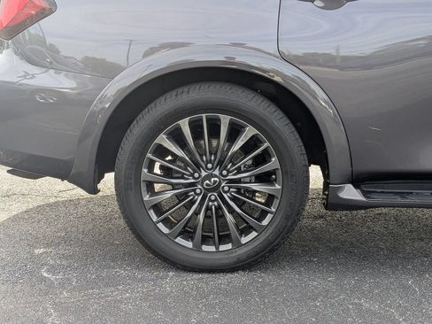 Used 2024 INFINITI QX80 Premium Select w/ Cargo Package AWD/4WD image 11