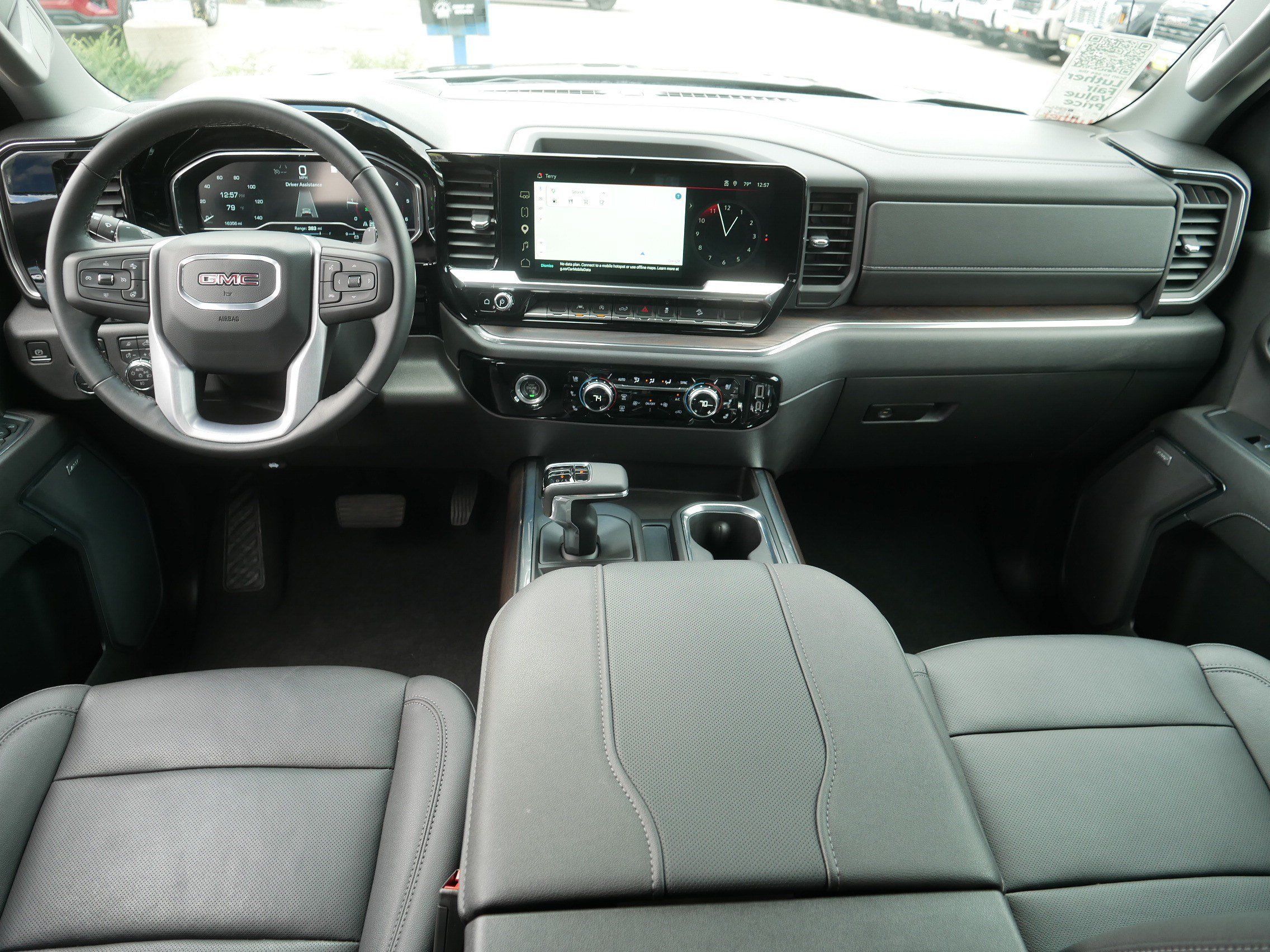 Used 2023 GMC Sierra 1500 SLT w/ SLT Premium Package AWD/4WD image 10