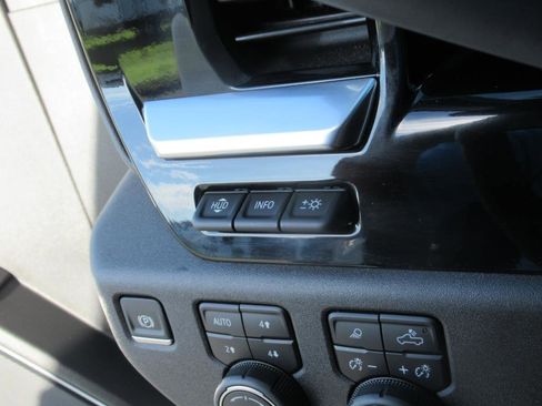 Used 2024 Chevrolet Silverado 2500 LTZ w/ LTZ Plus Package image 27