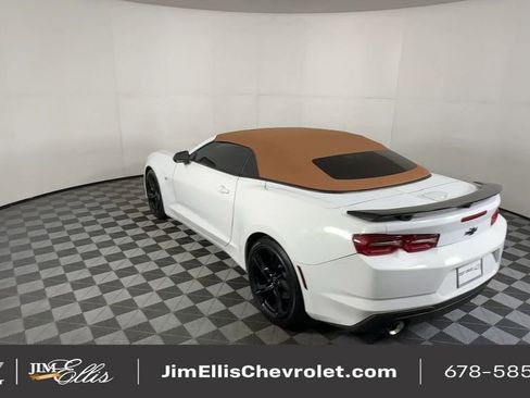 Certified 2020 Chevrolet Camaro LT image 8