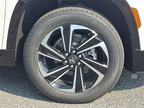 New 2025 Buick Enclave Sport Touring w/ Power Package image 5