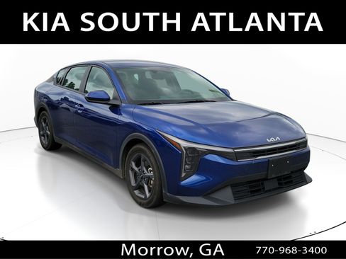 Certified 2025 Kia K4 FWD image 1