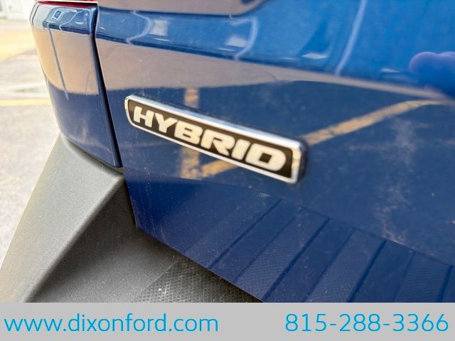 Used 2023 Ford Maverick Lariat w/ Lariat Luxury Package FWD image 26