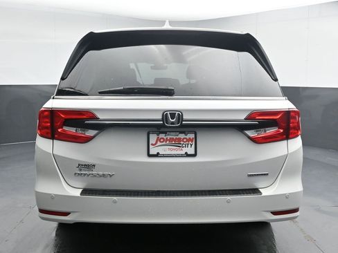 Used 2023 Honda Odyssey Touring image 8